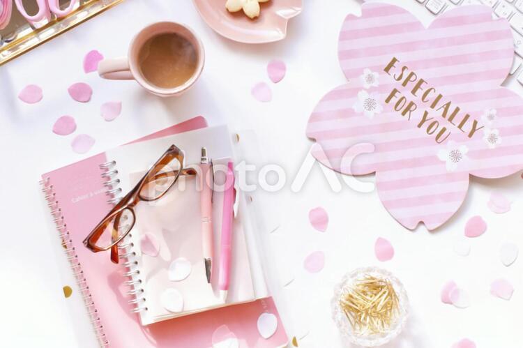 New life in spring, new life, spring, stationery, JPG